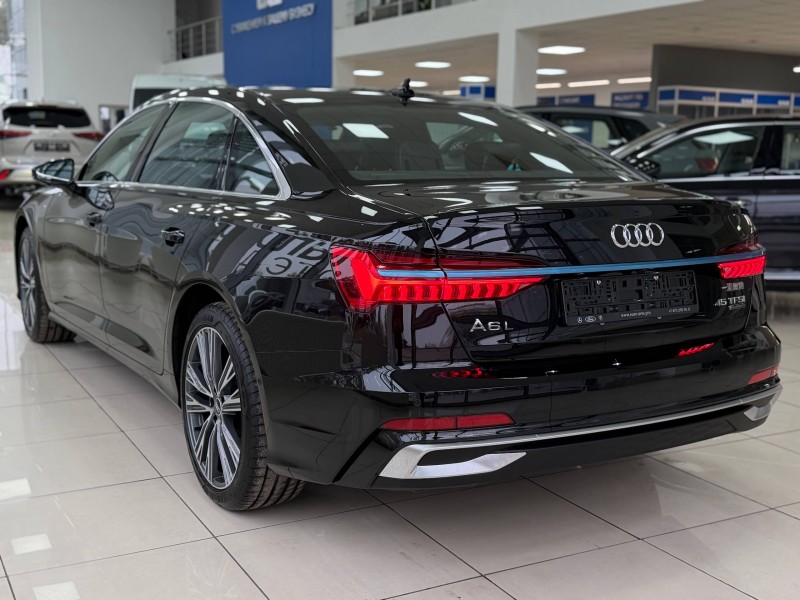 Audi A6 2.0 AMT, 2025