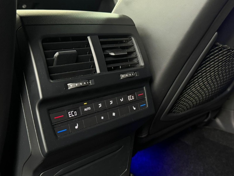 Volkswagen Touareg 3.0 AT, 2018, 181 000 км