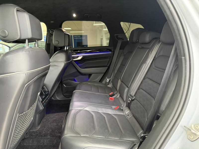 Volkswagen Touareg 3.0 AT, 2018, 181 000 км