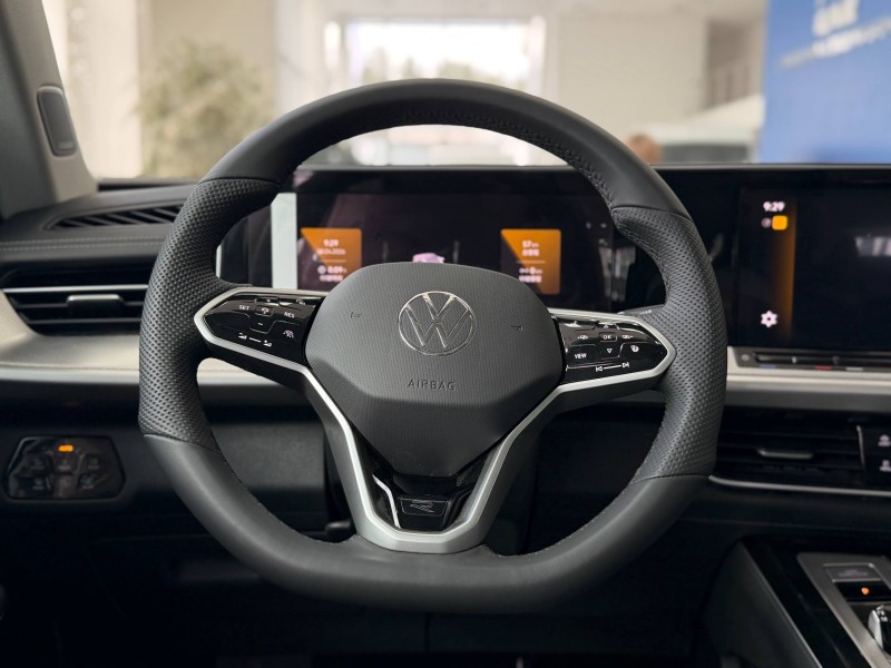 Volkswagen Tavendor 2.0 AMT, 2025 год серый