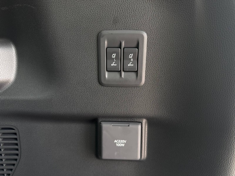 Toyota Land Cruiser Prado 2.8 AT, 2025 