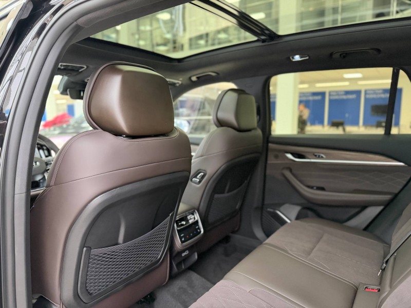 Geely Monjaro 2.0 AT, 2026 белый