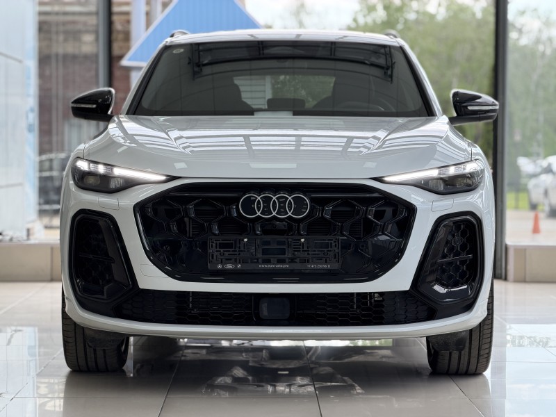 Audi Q5L 2.0 AMT, 2026 