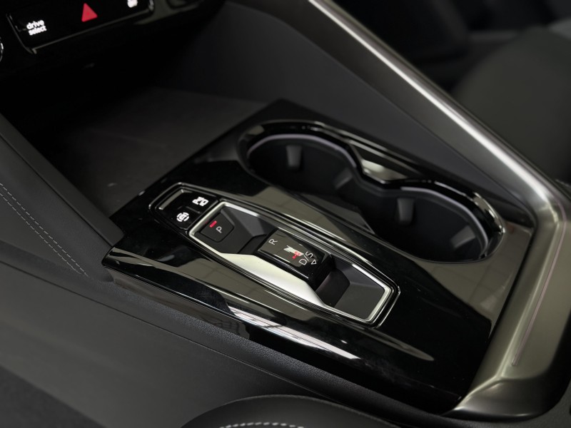 Audi Q5L 2.0 AMT, 2026 