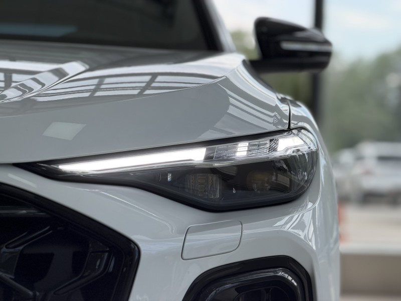 Audi Q5L 2.0 AMT, 2026 