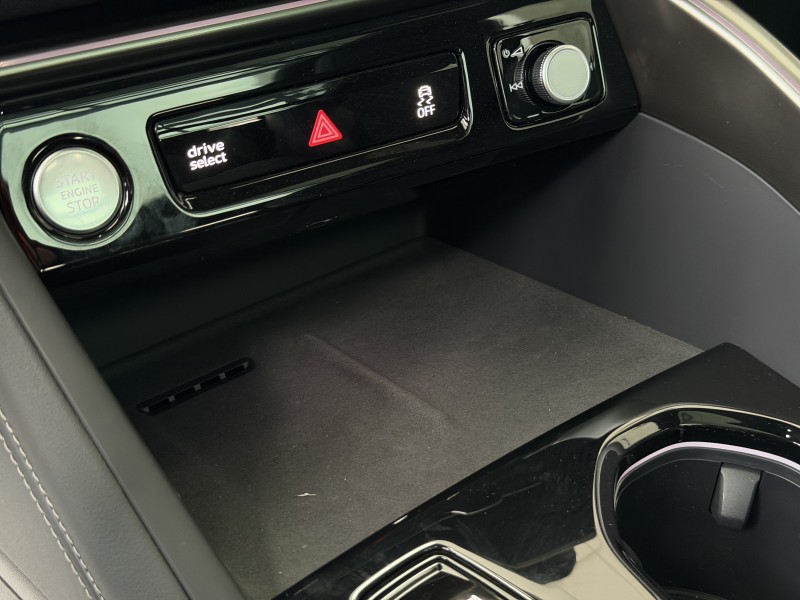 Audi Q5L 2.0 AMT, 2026 