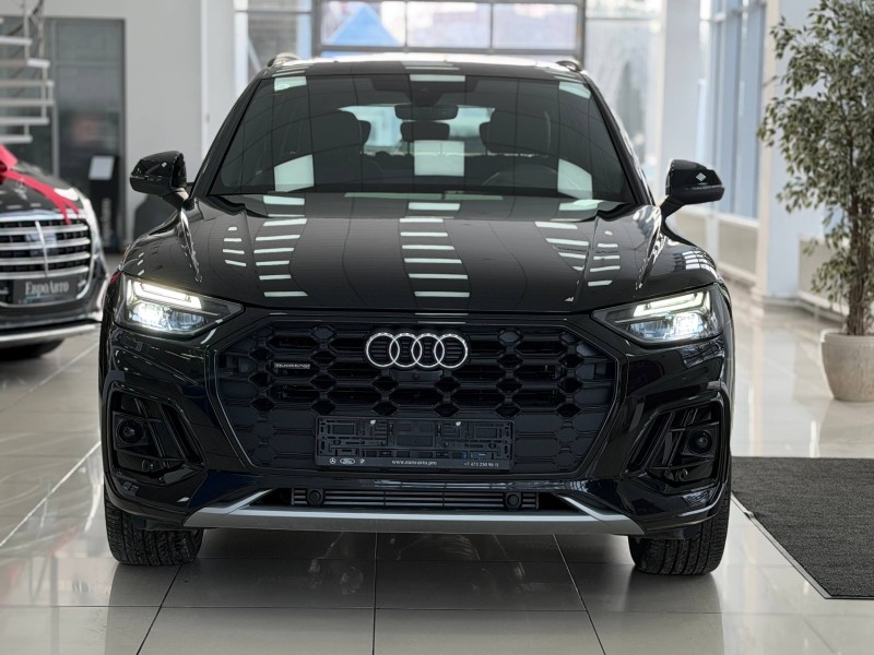 Audi Q5L 2.0 AMT, 2025 