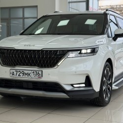 Kia Carnival 2.2 AT, 2021, 93 200 км 