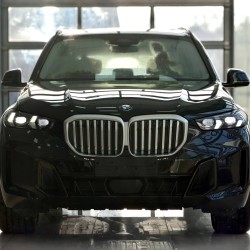 BMW X5 2.0 AT, 2025