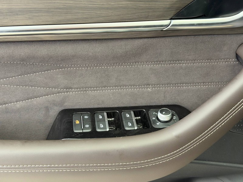 Geely Monjaro 2.0 AT, 2025 