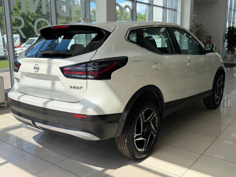Nissan Qashqai 2.0 CVT, 2026 белый