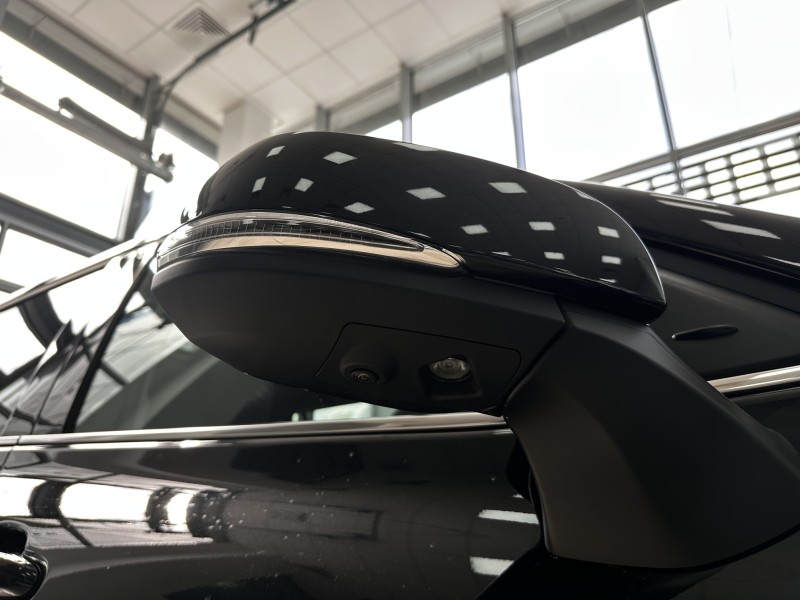 Toyota Highlander 2.0 AT, 2025 год черный