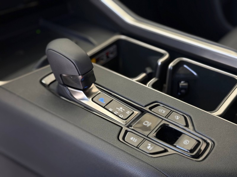 Lexus TX 2.4 AT, 2025 