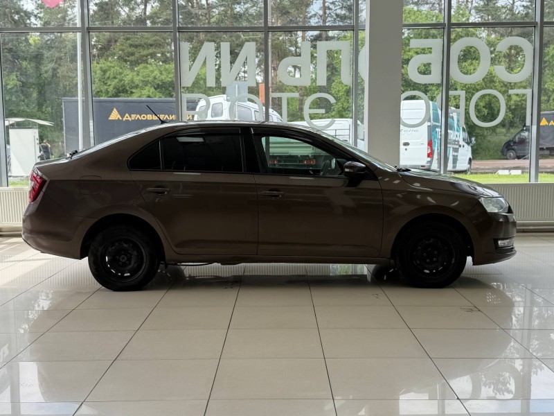 Skoda Rapid 1.6 MT, 2018, 161 000 км 