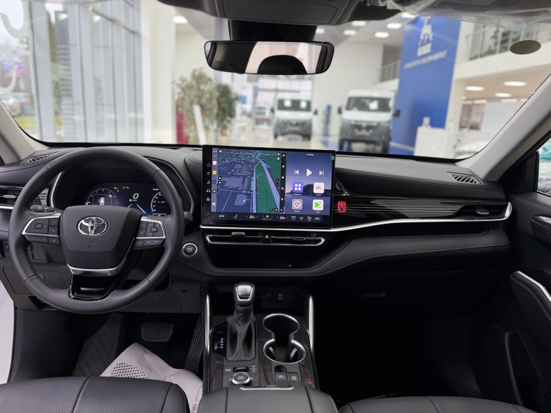 Toyota Highlander 2.0 AT, 2025 год белый
