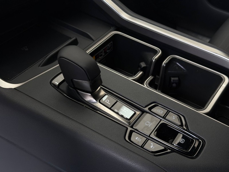 Lexus TX 2.4 AT, 2025  