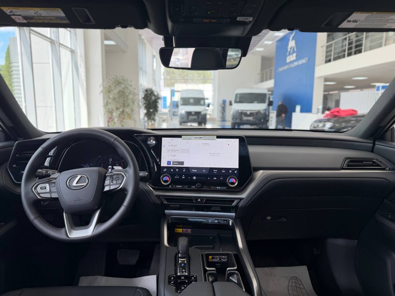 Lexus TX 2.4 AT, 2025  