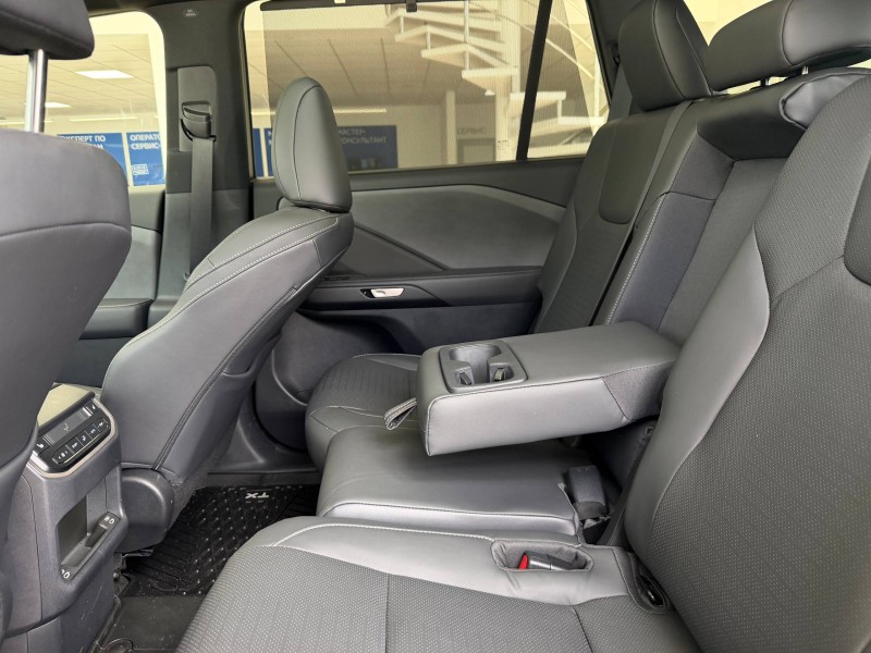Lexus TX 2.4 AT, 2025  