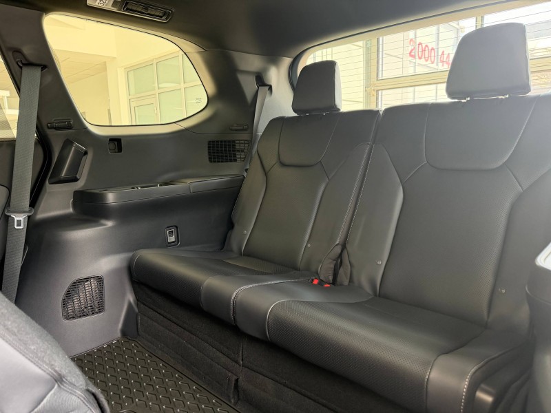 Lexus TX 2.4 AT, 2025  