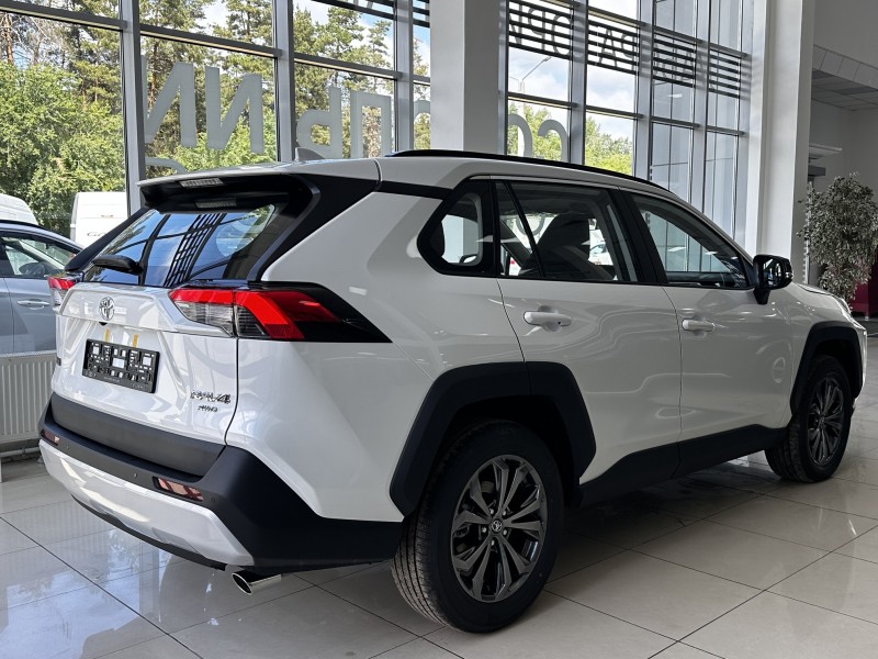 Toyota RAV4 2.0 CVT, 2025 год белый