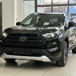 Toyota RAV4 2.0 CVT, 2025 год черный