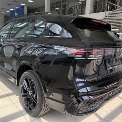 Volkswagen Tiguan L PRO 2.0 AMT, 2025 год