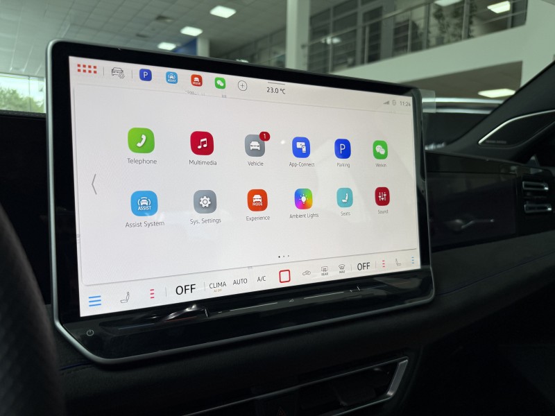 Volkswagen Tiguan L PRO 2.0 AMT, 2025 год