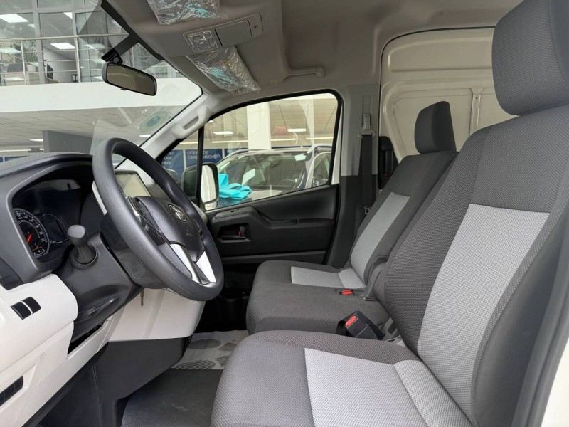 Toyota Hiace 3.5 MT, 2024 год