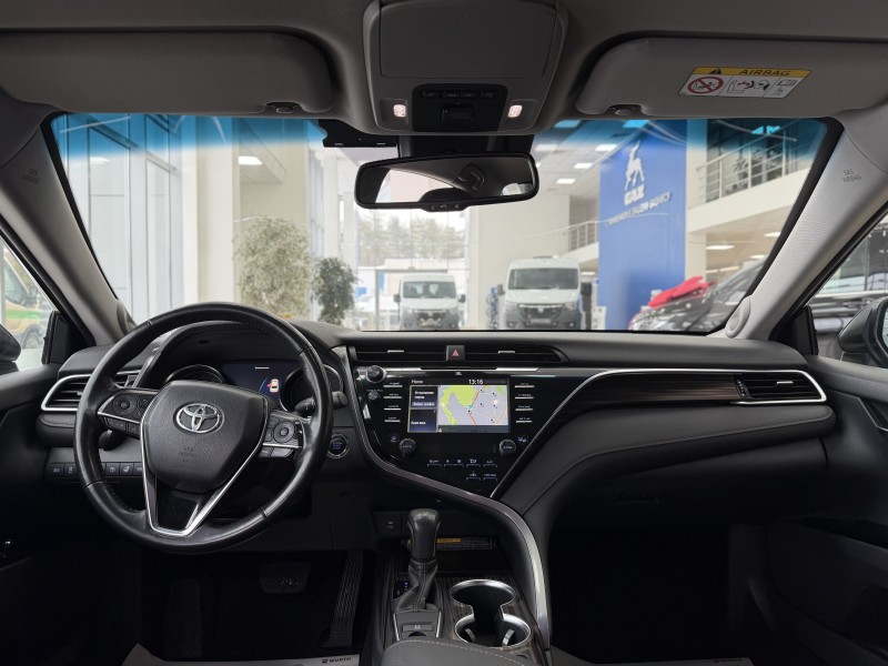 Toyota Camry 3.5 AT, 2018, 130 650 км 