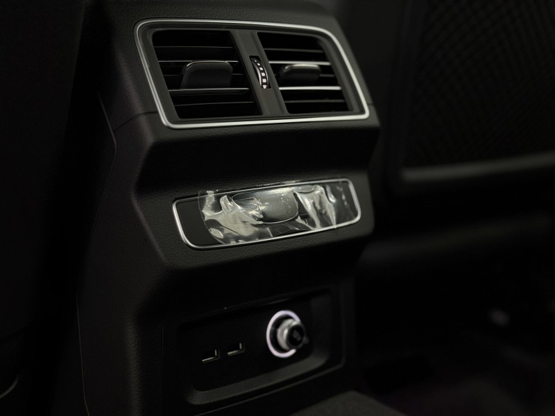 Audi Q5L 2.0 AMT, 2025 год