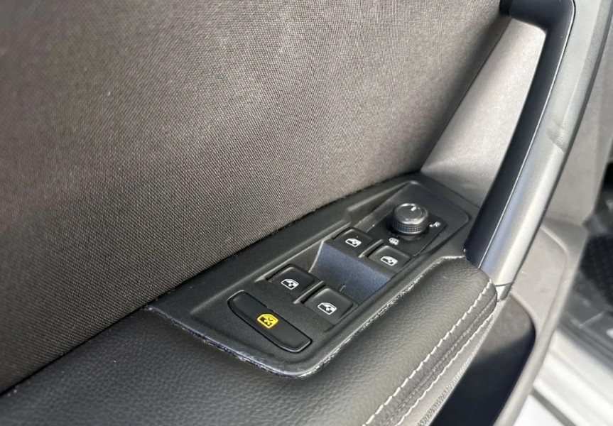 Volkswagen Tiguan 1.4 AMT, 2018 год, 104 725 км 