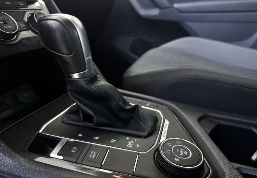 Volkswagen Tiguan 1.4 AMT, 2018 год, 104 725 км 