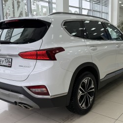Hyundai Santa Fe 2.0 AT, 2018, 111 650 км 