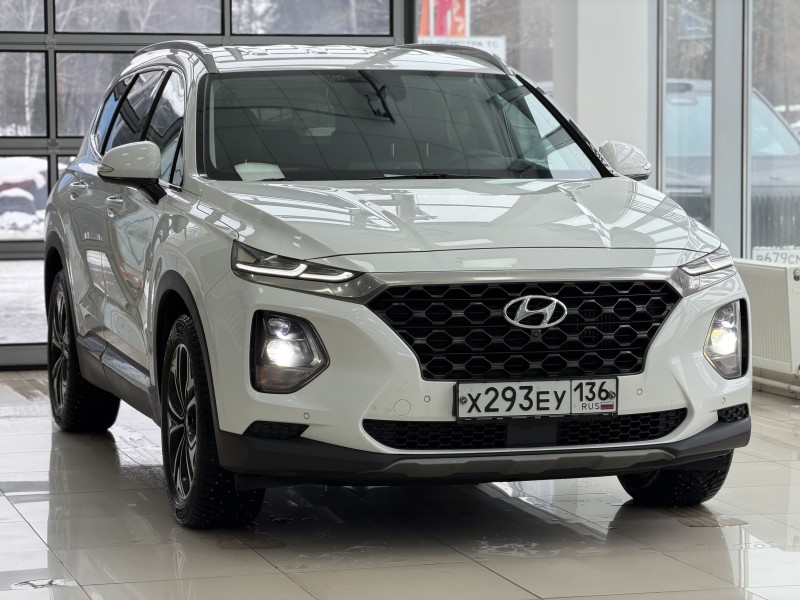 Hyundai Santa Fe 2.0 AT, 2018, 111 650 км 
