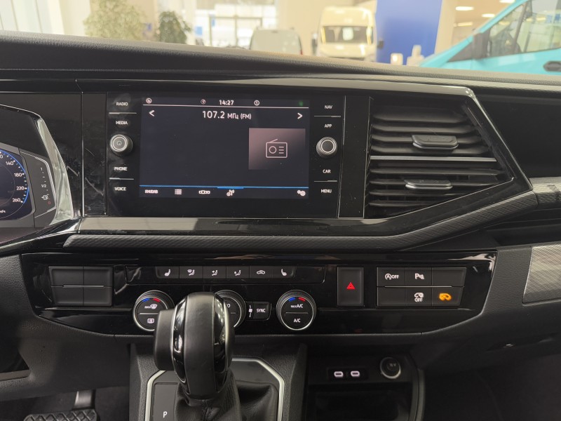 Volkswagen Multivan 2.0 AMT, 2021 год, 67 700 км