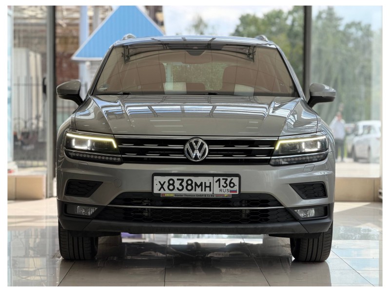 Volkswagen Tiguan 2.0 AMT, 2019, 211 660 км  