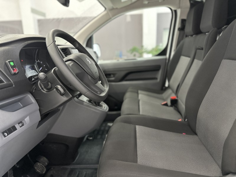 Peugeot Expert 1.6 MT, 2023 год, 8 215 км