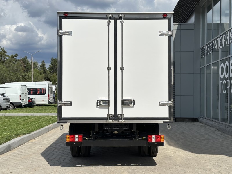 Изотермический фургон JMC KaiWei, 2023 год