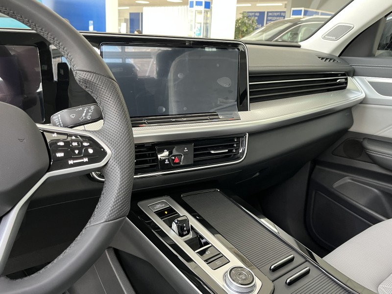 Volkswagen Tavendor 2.0 AMT, 2025 год серый 