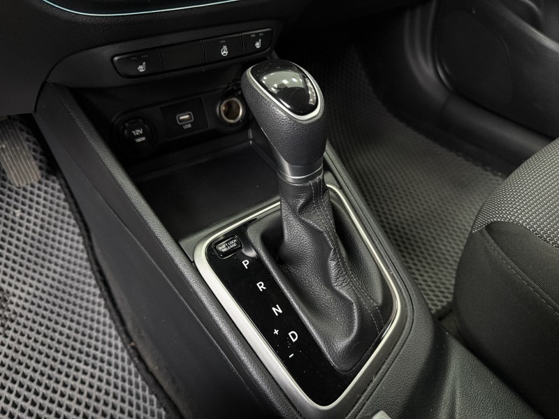 Hyundai Solaris 1.6 AT, 2019 год, 86 000 км