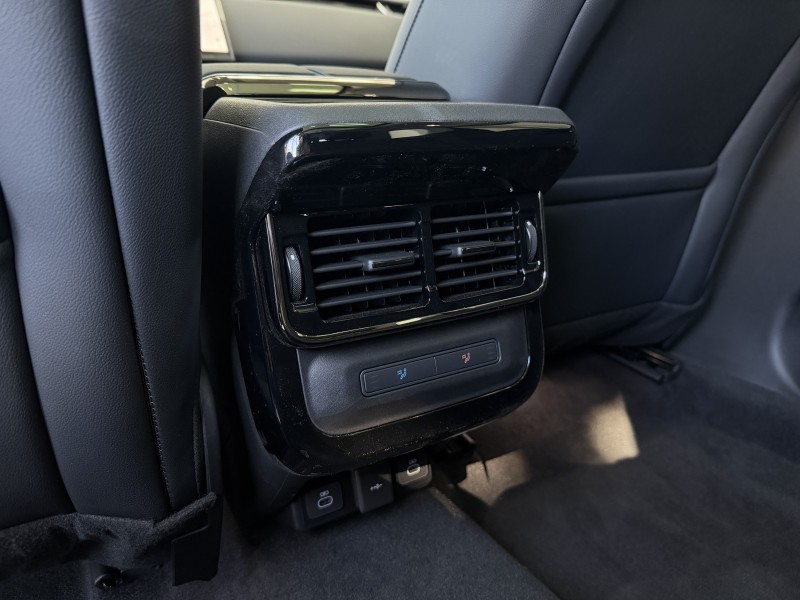 Land Rover Range Rover Evoque 2.0 AT, 2025 