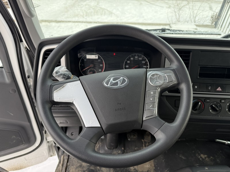 Изотермический фургон Hyundai Mighty EX9, 2024 год