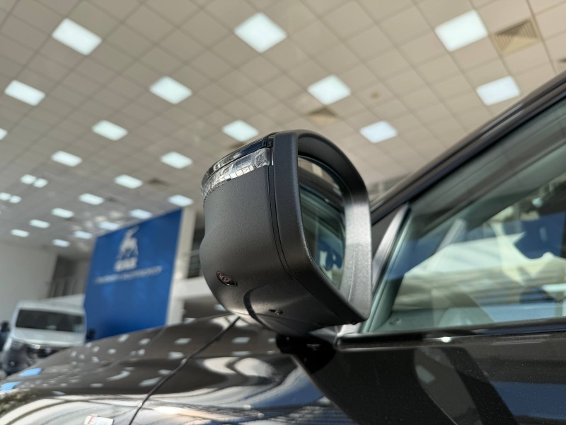 Audi Q5L 2.0 AMT, 2026