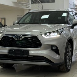Toyota Highlander 2.0 AT, 2025 бронза