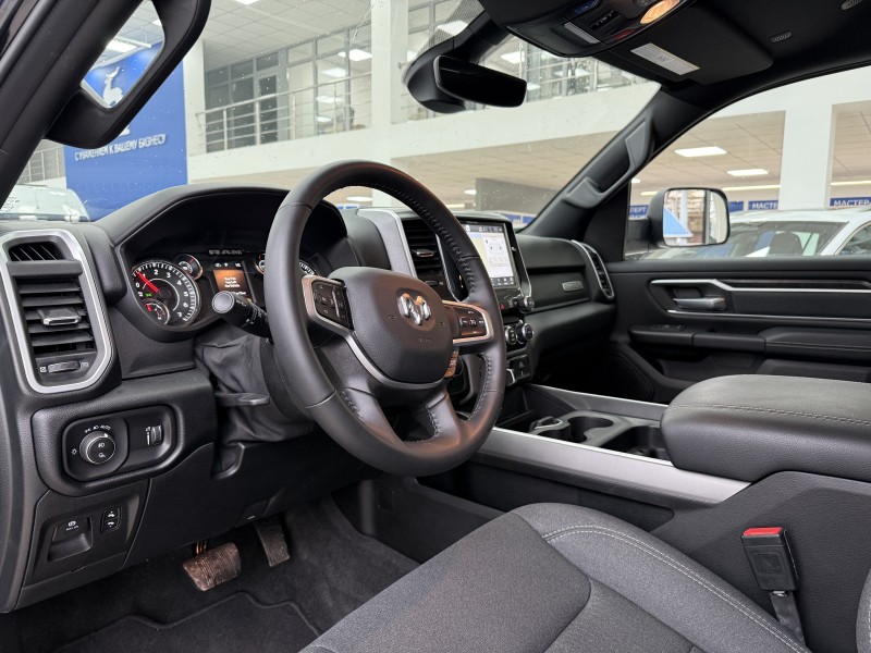 Dodge Ram 5.7 AT, 2021 