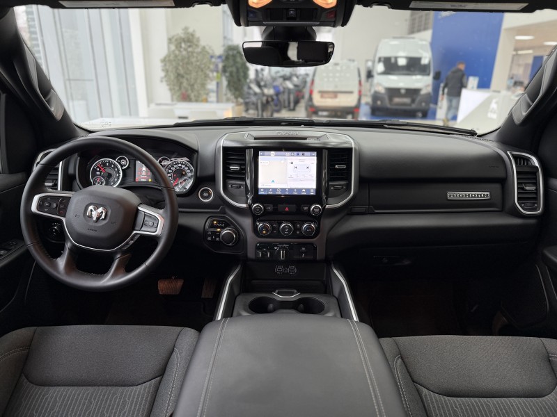 Dodge Ram 5.7 AT, 2021 