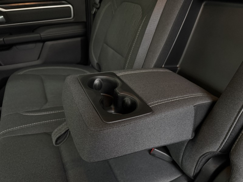 Dodge Ram 5.7 AT, 2021 