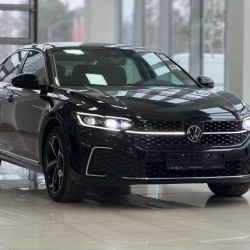 Volkswagen Passat 2.0 AMT, 2024